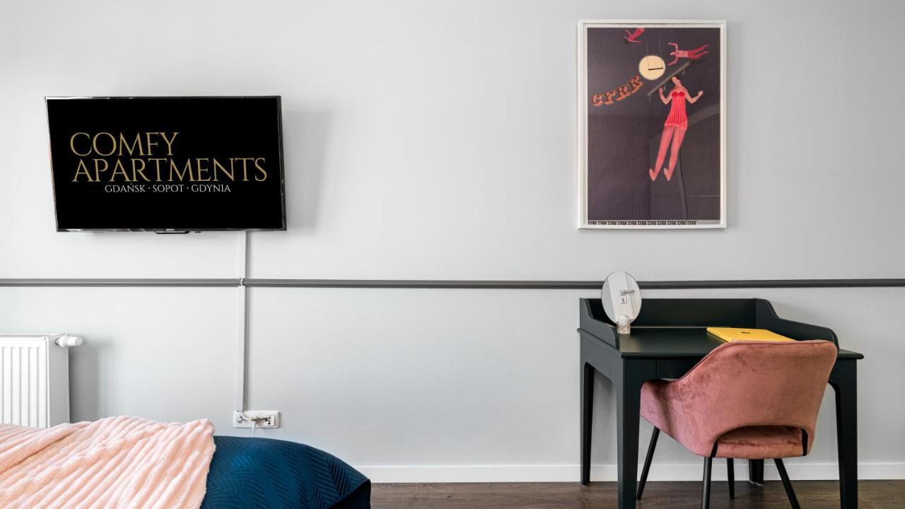 Waterlane W Oknami Na Rzeke - Marina View - Comfy Apartments Gdansk Bagian luar foto